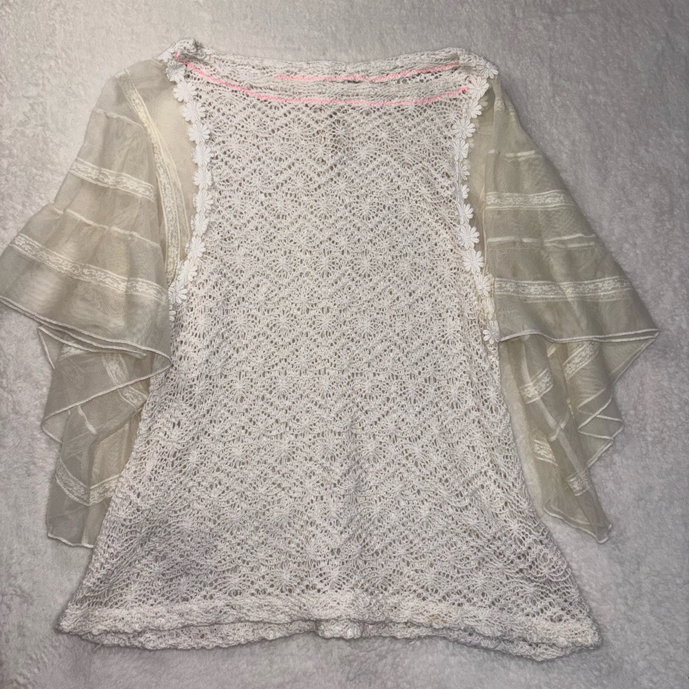 New Romantics Free People Chic Lace Blouse Sheer Sleeves crochet bodice Sz S
